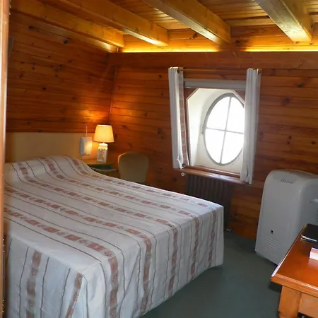 Relais Roch Hotel 3*