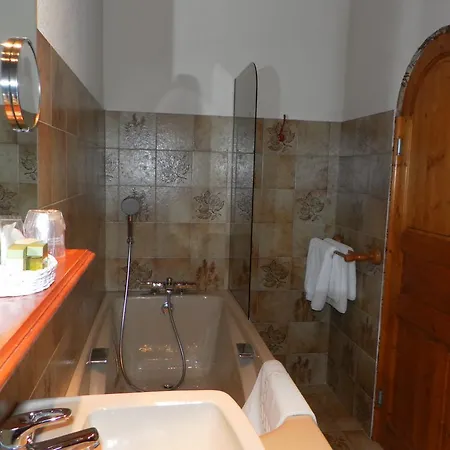 Hotel Relais Roch 3*